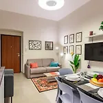 Lovely Flats In Historic Center * 제노바