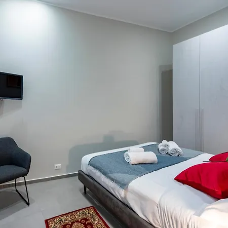 Lovely Flats In Historic Center - Happy Apartment Genoa
