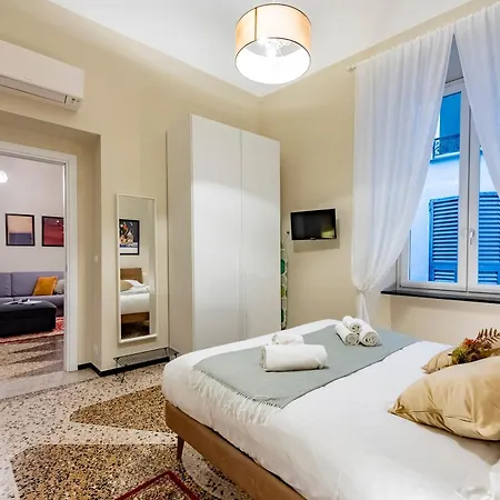 Lovely Flats In Historic Center - Happy * Genoa