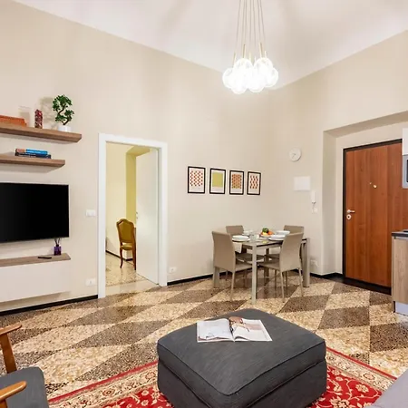 Lovely Flats In Historic Center * Génova